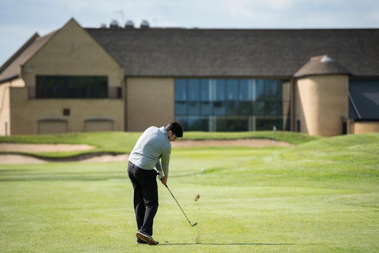 Bicester Hotel, Golf & Spa Exterior photo
