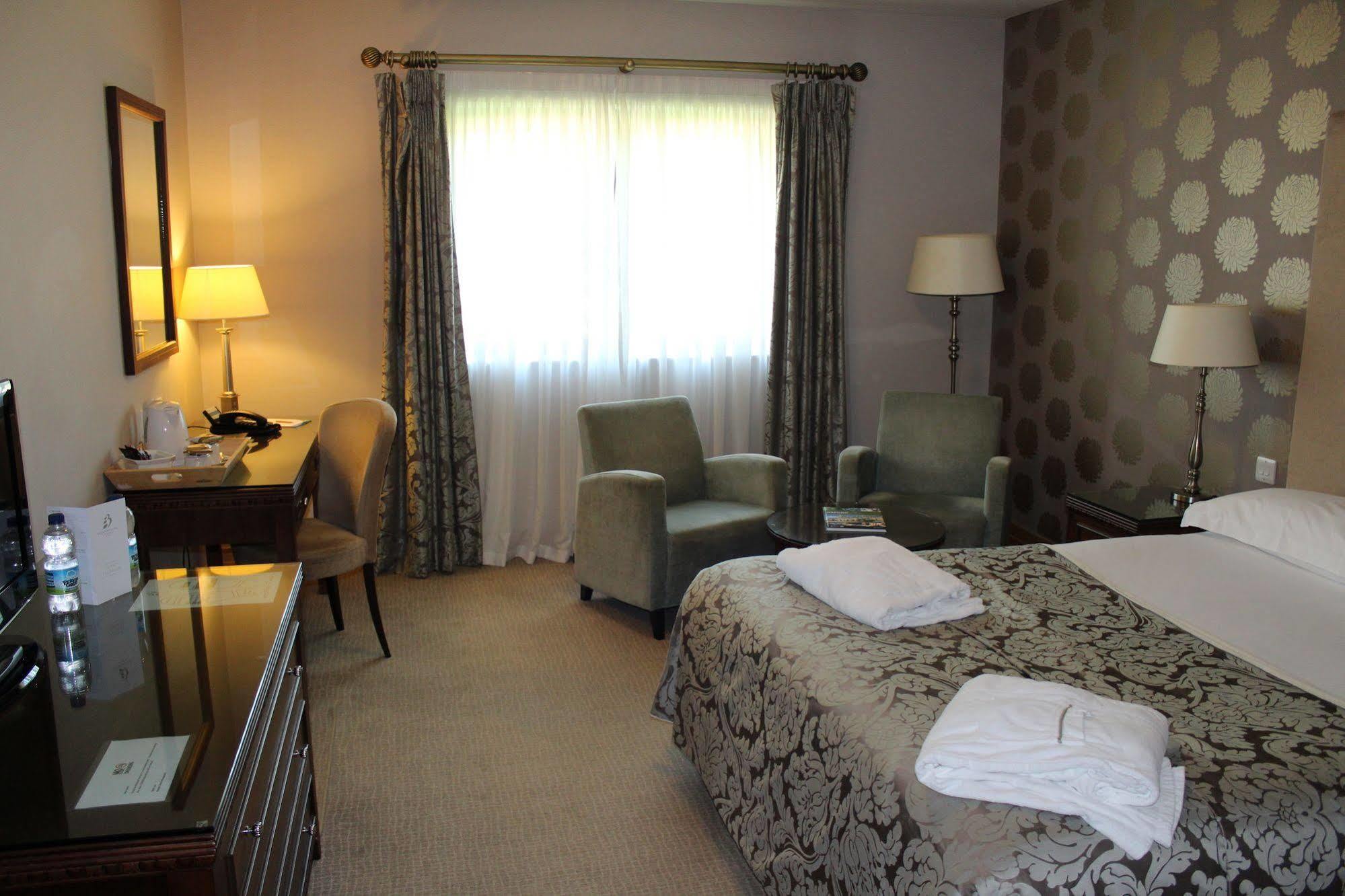 Bicester Hotel, Golf & Spa Exterior photo