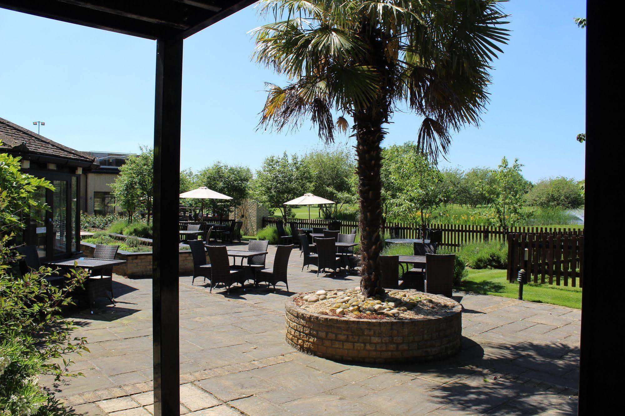 Bicester Hotel, Golf & Spa Exterior photo